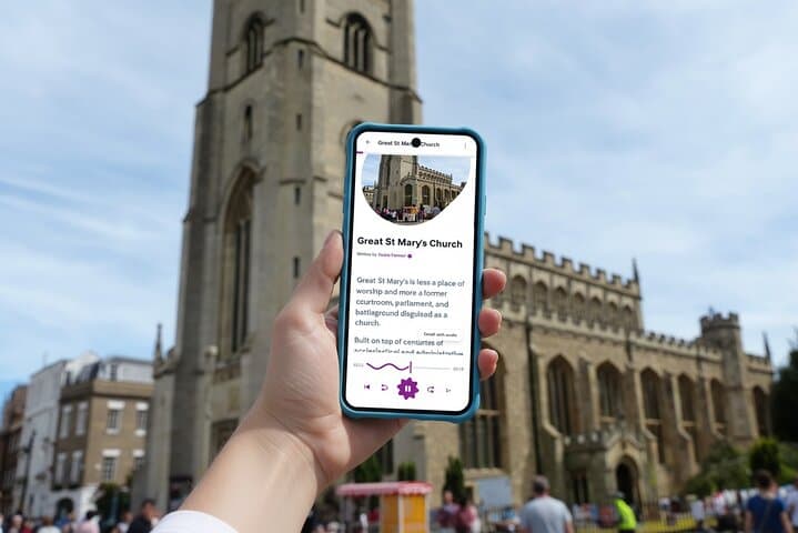 Self-Guided Cambridge Walking Tour with Audio Guide