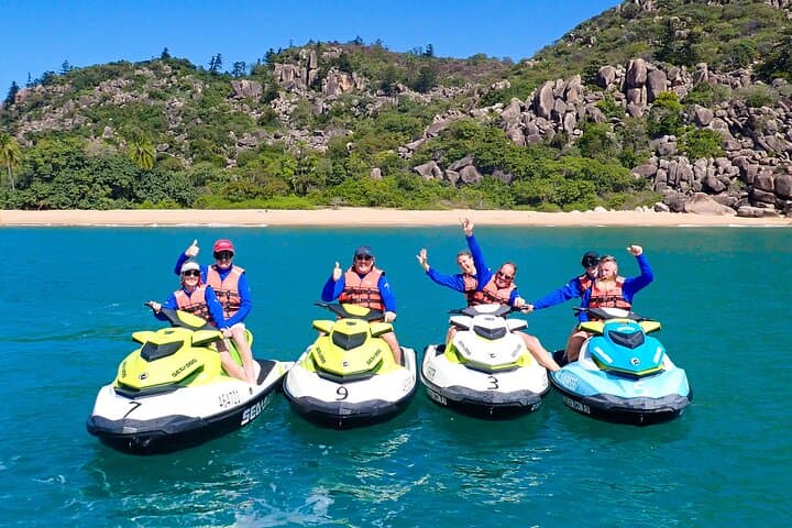 Magnetic Island Jet Ski Circumnavigation: 3-Hour Guided Tour photo 4