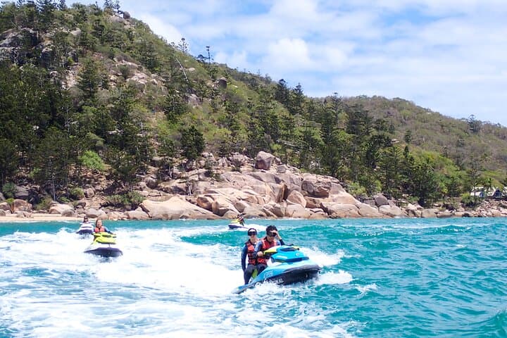 Magnetic Island Jet Ski Circumnavigation: 3-Hour Guided Tour photo 3