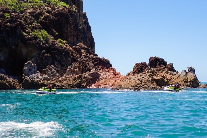 Magnetic Island Jet Ski Circumnavigation: 3-Hour Guided Tour photo 6