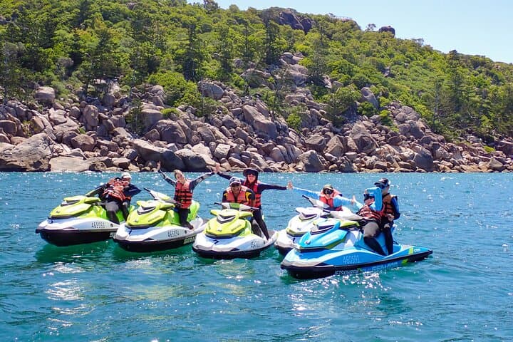 Magnetic Island Jet Ski Circumnavigation: 3-Hour Guided Tour photo 2