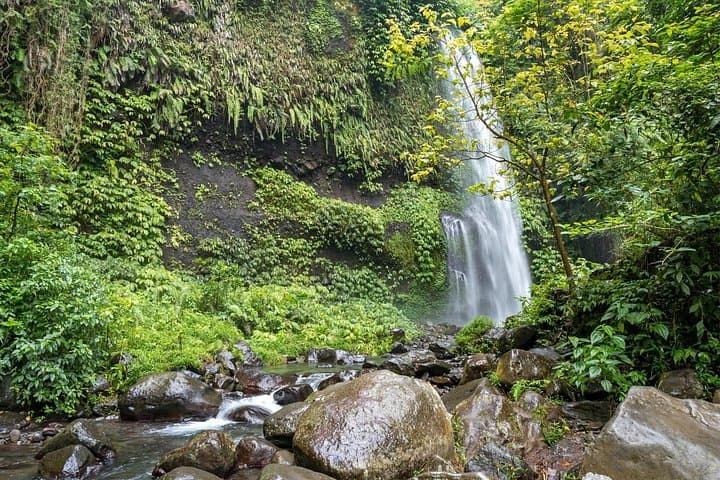 Two-Day Lombok: Sendang Gile & Tiu Kelep Waterfalls Plus Sekotong Island Hopping photo 1