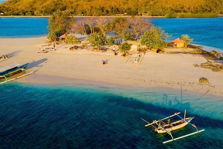 Two-Day Lombok: Sendang Gile & Tiu Kelep Waterfalls Plus Sekotong Island Hopping photo 3