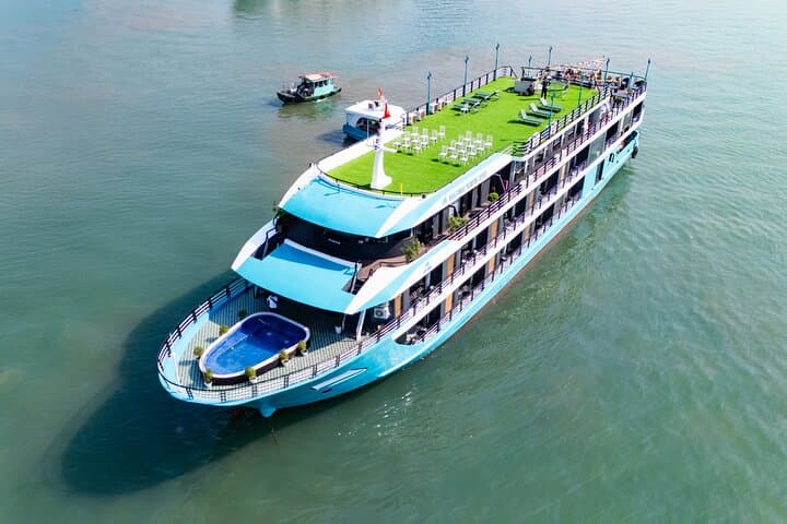 Ha Long & Lan Ha Bay 2D1N 5-Star Luxury Cruise from Hanoi — Kayak, Caves & Floating Villages photo 6