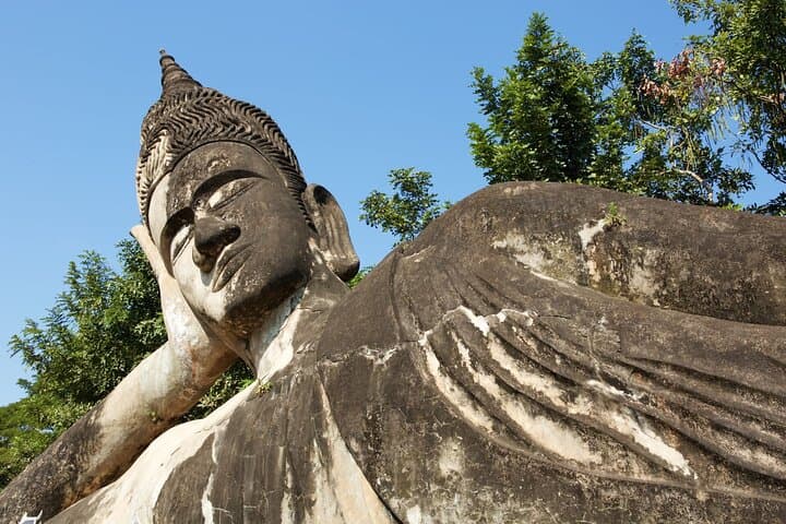 Laos to Cambodia: 8-Day Mekong & Angkor Cultural Circuit photo 1