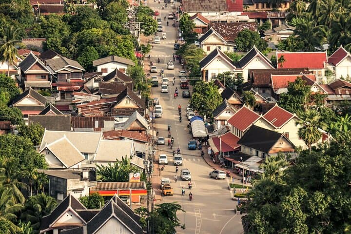 Laos to Cambodia: 8-Day Mekong & Angkor Cultural Circuit photo 4