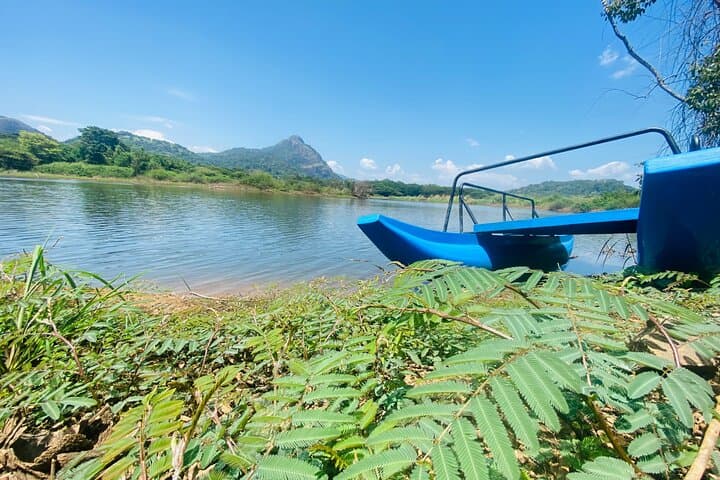 Arangala Rock 3-Day Hike, Summit Camp & Private Villa by Bowatenna Reservoir photo 4