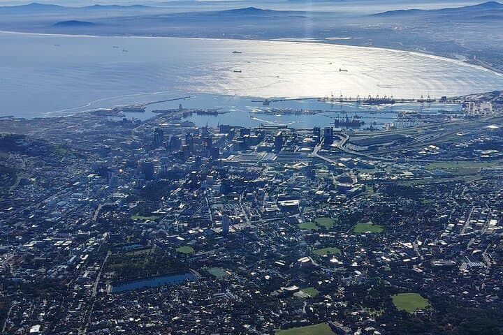 Table Mountain and Cape Town Big Wheel Combo: Cable Car Ride & V&A Waterfront Views photo 3
