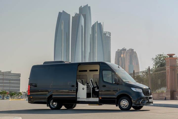 Abu Dhabi Elite Day Trip: Sheikh Zayed Mosque, Qasr Al Watan & Etihad Towers photo 5