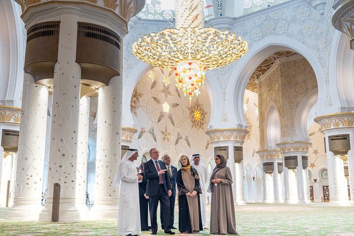 Abu Dhabi Sheikh Zayed Grand Mosque & Qasr Al Watan Tour — Tickets, Tips & What to Expect photo 4