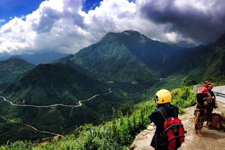 Sapa Easy Rider: 2-Day Scenic Motorbike Adventure Through Vietnam Highlands photo 3