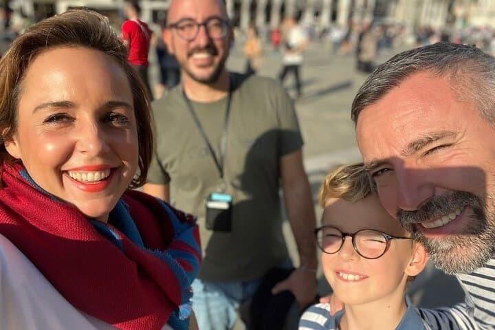 Venice Family Private Tour for Kids — Interactive Walking Adventure photo 3