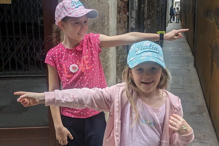 Venice Family Private Tour for Kids — Interactive Walking Adventure