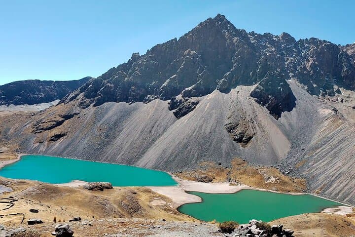 7 Lakes Ausangate Trek from Cusco: Day Hike to Turquoise High-Altitude Lakes