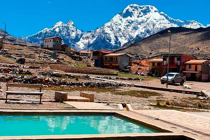 7 Lakes Ausangate Trek from Cusco: Day Hike to Turquoise High-Altitude Lakes photo 5