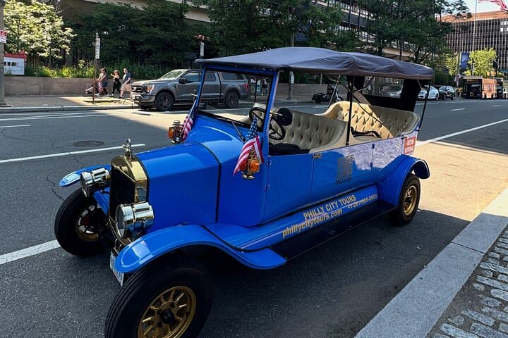 Historic Philadelphia by Electric Model‑T: One‑Hour Guided City Tour photo 4
