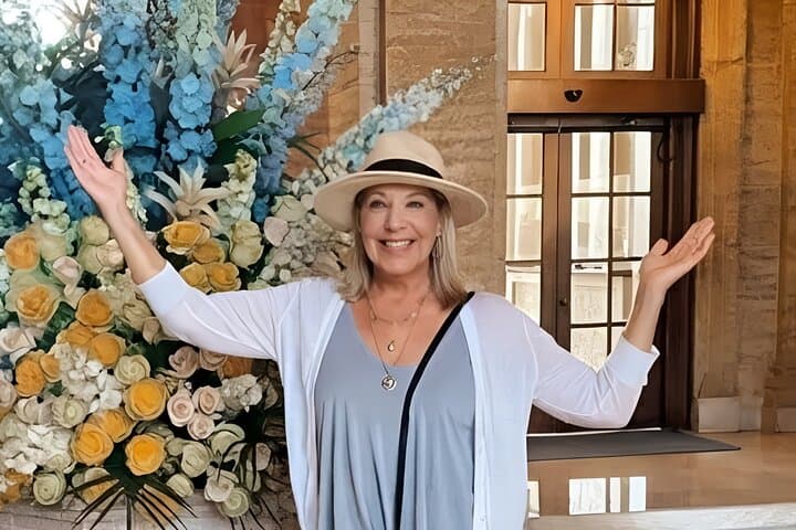 Insider's Palm Beach Island Sightseeing Tour: Mansions, History & Hidden Gems