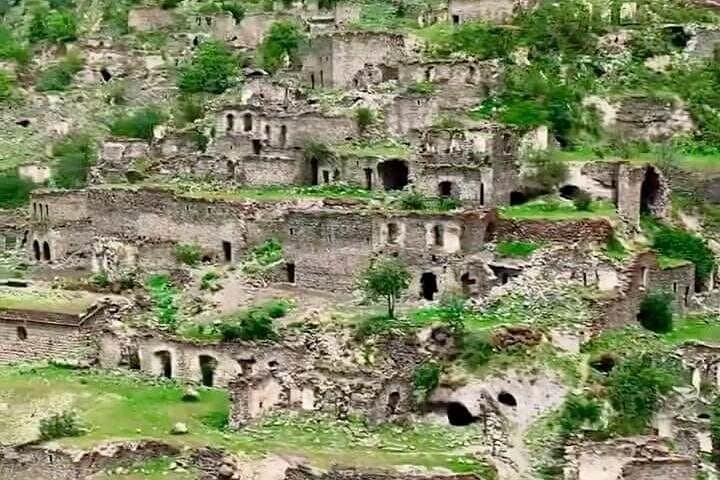 Armenian Machu Picchu Tour: Areni Wine Tasting & Old Khot Hike photo 4
