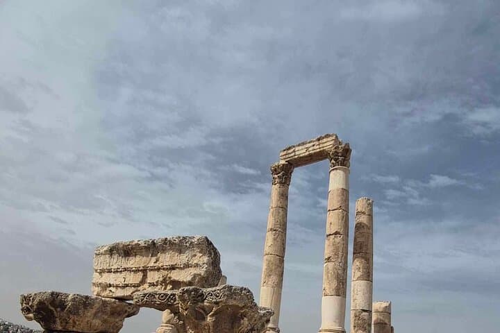 Private 2-Day Amman Minibus Tour — Citadel, City Flavors & Smooth Transfers photo 1