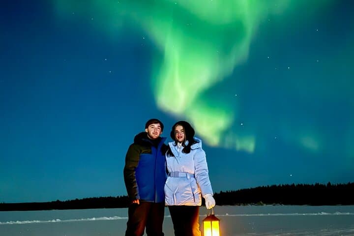 Authentic Lapland Northern Lights Experience at a Private Wilderness Cabin photo 5