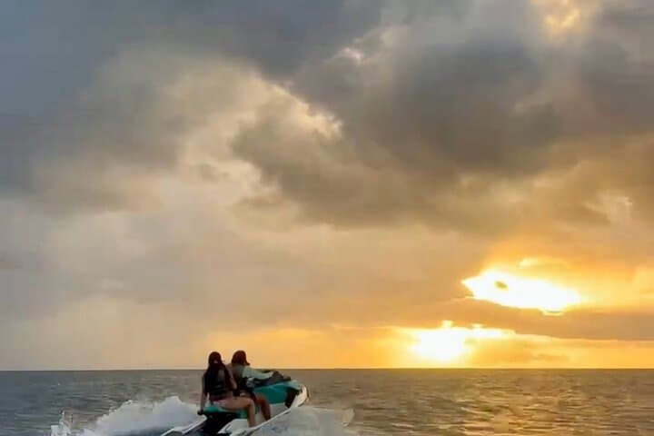 Sunset Jet Ski Tour from El Combate Beach, Cabo Rojo