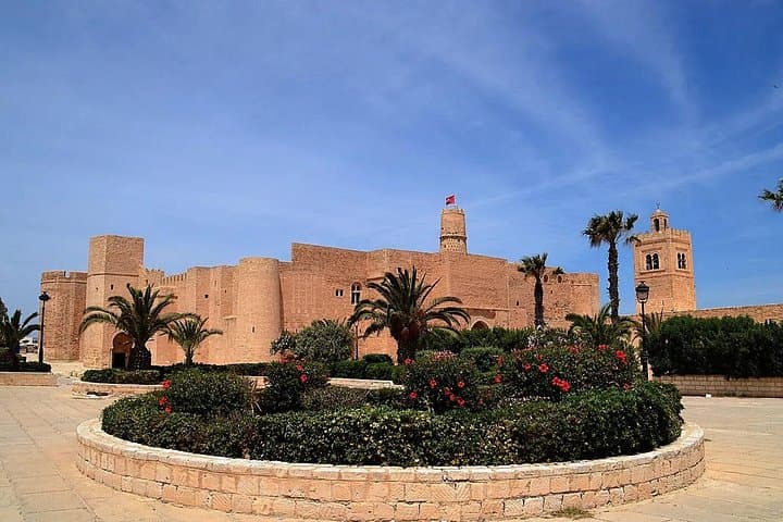 Djerba to the Sahara: 5-Day Tunisia Cultural & Desert Tour photo 3