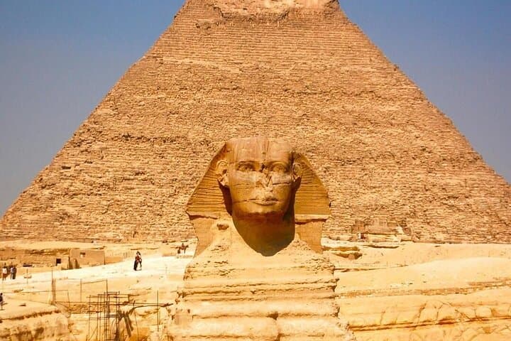 One-Day Cairo: Pyramids, Sphinx & Grand Egyptian Museum from Hurghada