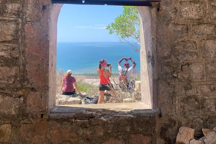 Northern Triangle & Nosy Be: 14-Day Madagascar Adventure photo 6