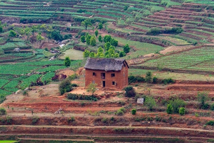 Moramora on RN7: 14-Day Madagascar Highlands-to-Coast Adventure photo 4
