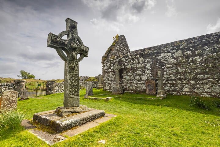 4-Day Private Islay Whisky Tour: Lagavulin, Ardbeg & Laphroaig Distilleries photo 2