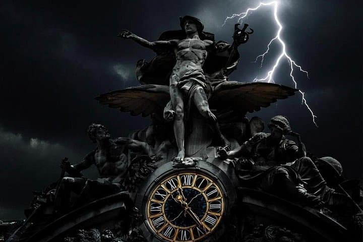 Grand Central Tales from the Darkside — NYPD-Guided True Crime & Architecture Tour