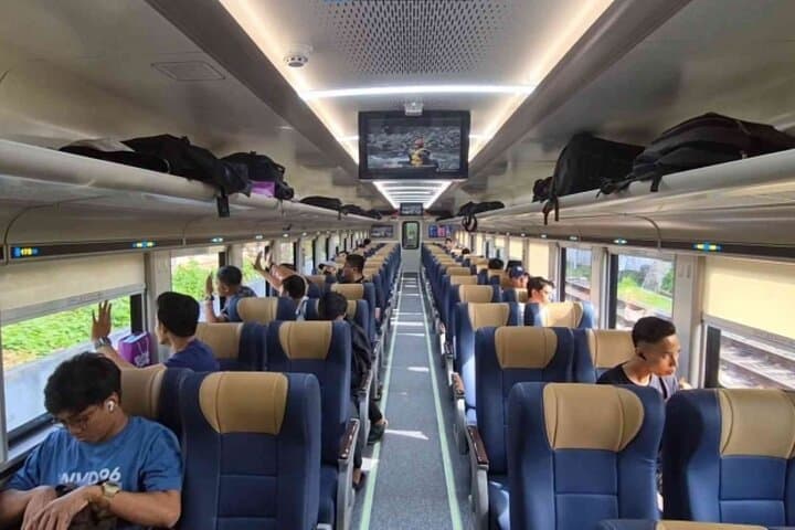 5-Day Java Highlights: Borobudur, Prambanan, Bromo & Ijen Volcano Tour photo 6