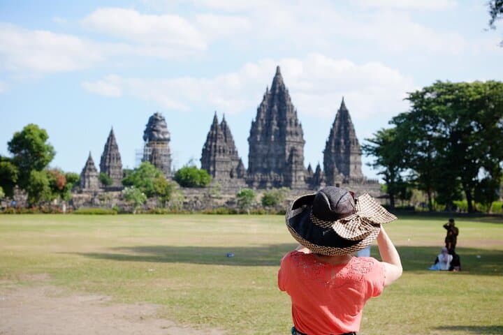 5-Day Java Highlights: Borobudur, Prambanan, Bromo & Ijen Volcano Tour photo 5