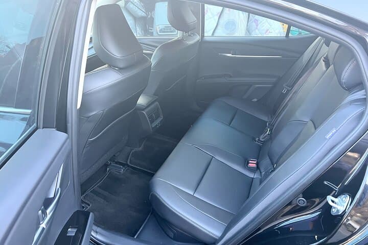 Orlando MCO Private Transfer: 6-Seat MPV Airport Ride to Downtown photo 6