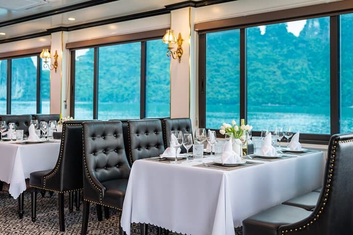 Halong Bay Luxury Day Cruise from Hanoi — Kayaking, Caves & Buffet photo 5