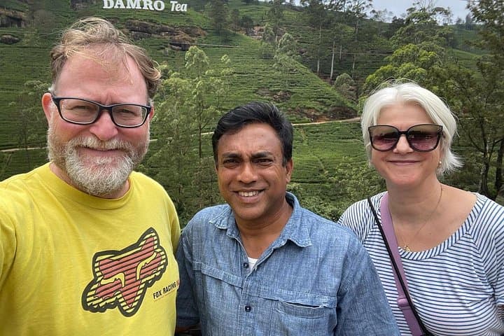 8-Day Private Sri Lanka Tour — Sigiriya, Tea Country & Southern Coast photo 2