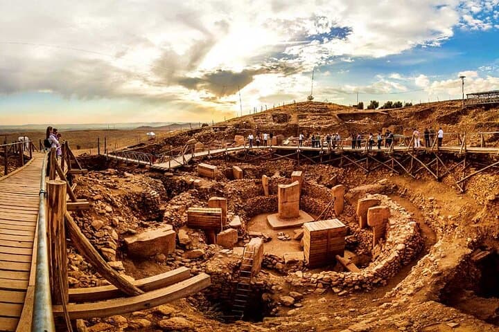 Göbeklitepe and Mount Nemrut: 2-Day Archaeological Tour from Istanbul photo 4
