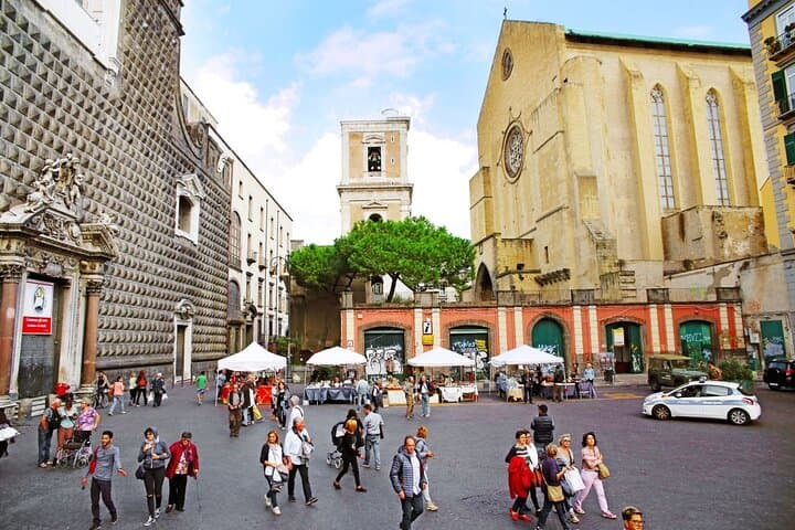 Bourbon Naples: Private 3-Hour Walking Tour of Royal Palaces & Caffè Gambrinus photo 3