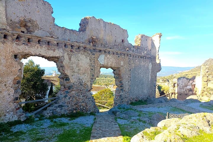 Casares Private Guided Tour: Explore Andalusia's White Village & Panoramic Views photo 4