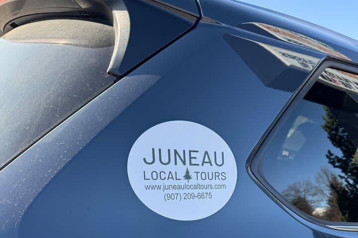 Juneau Private Bike Tour: Glacier Views & Local Sightseeing photo 3