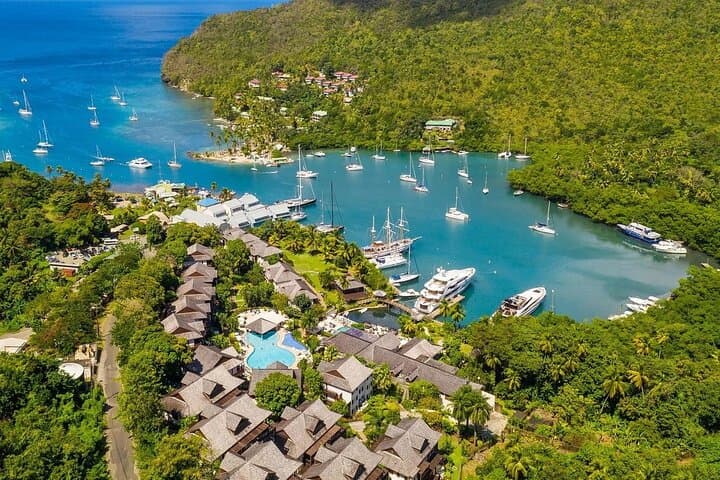 Marigot Bay Sea-View Trail and Irie Beach Meal — St. Lucia Walking Tour photo 6