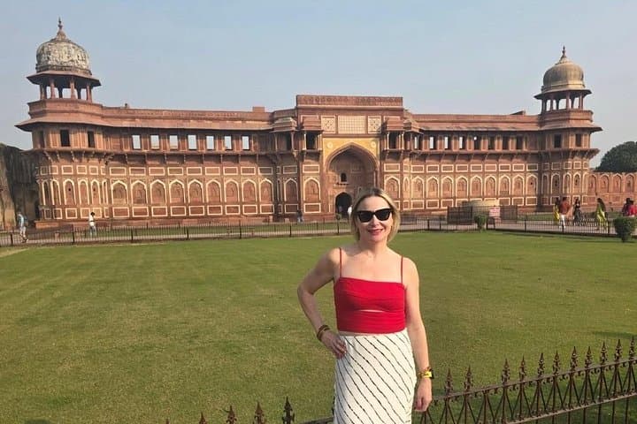 Sunrise Taj Mahal Tour from Delhi — Full-Day Agra Trip with Private Car photo 3