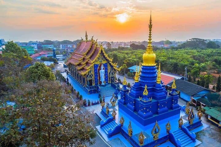 Chiang Rai Highlights Tour — White Temple, Blue Temple & Black House Day Trip from Chiang Mai