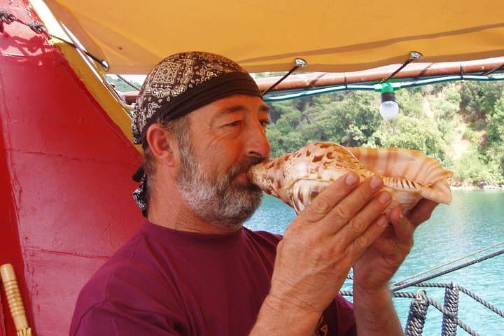 Sail a Replica Trireme from Lefkada: Odysseia Cruise to Papanikolis Cave & Skorpios photo 4