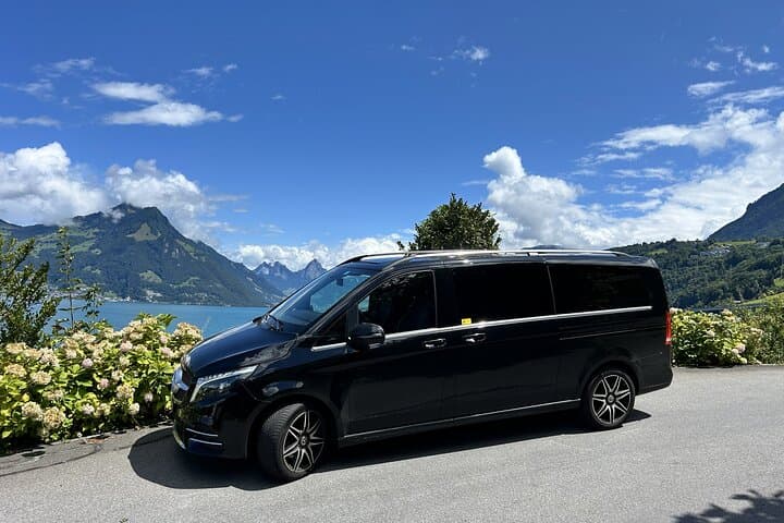 Lucerne to Interlaken & Lauterbrunnen: Private Alpine Day Trip photo 2