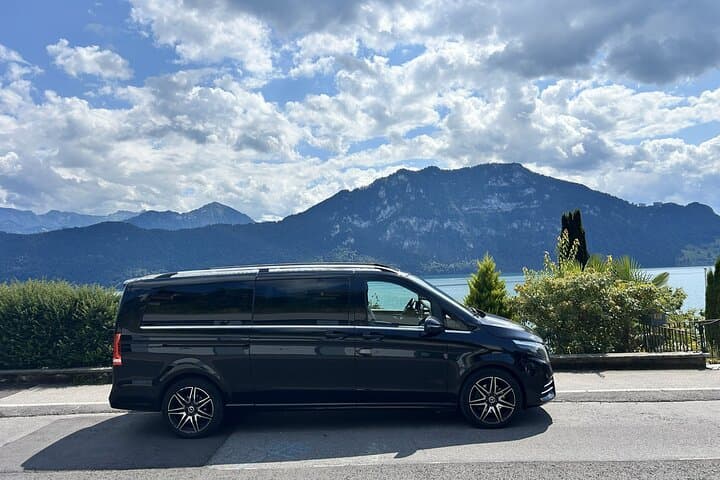 Lucerne to Interlaken & Lauterbrunnen: Private Alpine Day Trip photo 3