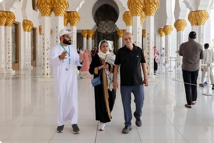 Full-Day Abu Dhabi Tour from Dubai: Sheikh Zayed, Emirates Palace & Yas Island Highlights photo 2