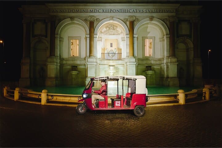 Rome by Night E-Tuk Tour: Electric Tuk‑Tuk Through the Eternal City's Icons