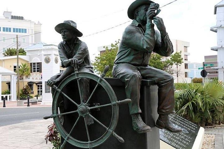 George Town Historic Walking Tour: 90-Minute Guided Heritage Walk in Grand Cayman photo 1