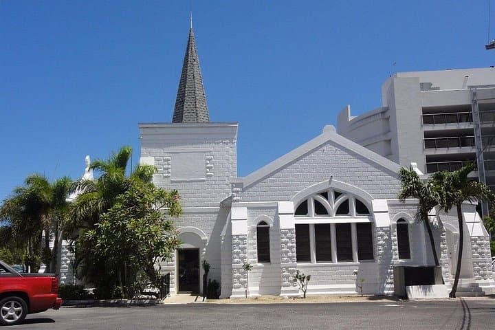 George Town Historic Walking Tour: 90-Minute Guided Heritage Walk in Grand Cayman photo 2